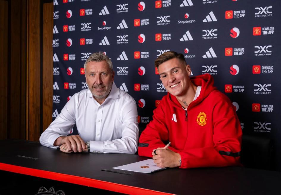 hth体育官网入口-记者：经纪人三年前许诺谢什科会加盟，曼联以为他只是开玩笑